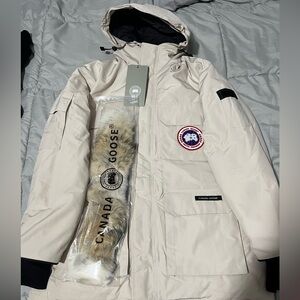 NEW Men’s Canada Goose Heavyweight Parka CREAM SIZE XL